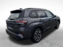 Subaru Forester Touring AWD 2026