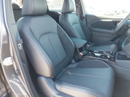 Subaru Forester Touring AWD 2026