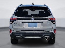 Subaru Forester Touring AWD 2026