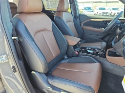Subaru Forester Touring AWD 2026