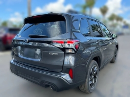 Subaru Forester Limited Hybrid AWD 2026