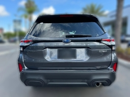 Subaru Forester Limited Hybrid AWD 2026