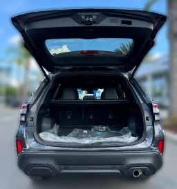Subaru Forester Limited Hybrid AWD 2026