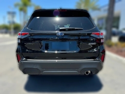 Subaru Forester Touring Hybrid AWD 2026