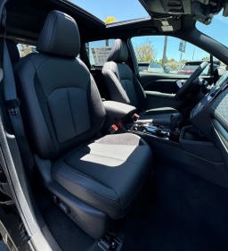 Subaru Forester Touring Hybrid AWD 2026