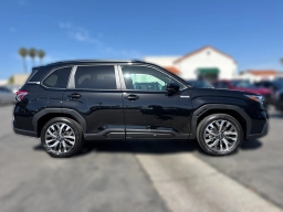 Subaru Forester Touring Hybrid AWD 2026