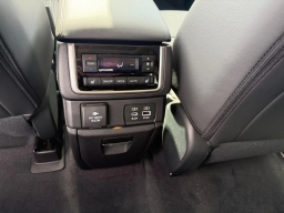 Subaru Ascent Touring 7-Passenger 2026