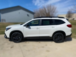 Subaru Ascent Onyx Edition Touring 7-Passenger 2026