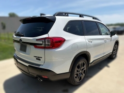 Subaru Ascent Onyx Edition Touring 7-Passenger 2026
