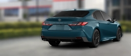 Toyota Camry SE (Natl) 2026
