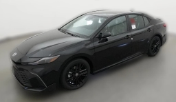 Toyota Camry SE (Natl) 2026