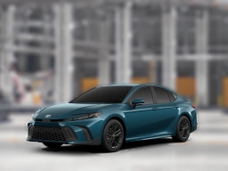 Toyota Camry SE (Natl) 2026
