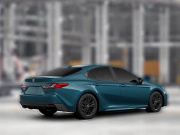Toyota Camry SE (Natl) 2026
