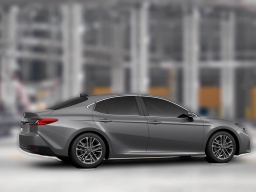 Toyota Camry XLE (Natl) 2026