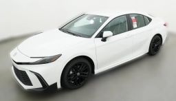 Toyota Camry SE (Natl) 2026