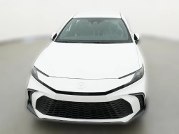 Toyota Camry SE (Natl) 2026