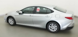 Toyota Camry LE (Natl) 2026