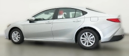 Toyota Camry LE (Natl) 2026
