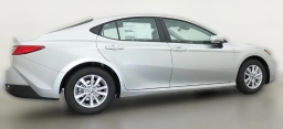 Toyota Camry LE (Natl) 2026