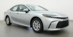 Toyota Camry LE (Natl) 2026