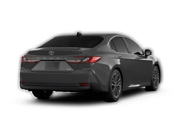 Toyota Camry XLE (Natl) 2026
