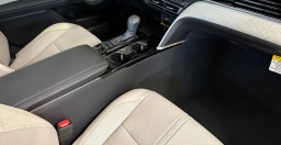 Toyota Camry XLE (Natl) 2026