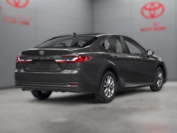 Toyota Camry XLE (Natl) 2026