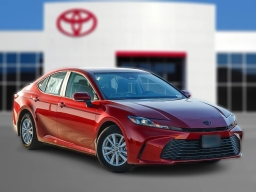 Toyota Camry LE (Natl) 2026