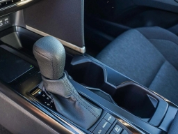 Toyota Camry LE (Natl) 2026