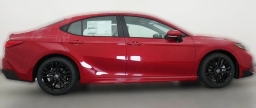 Toyota Camry SE (Natl) 2026