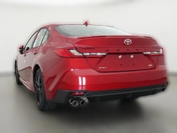 Toyota Camry SE (Natl) 2026