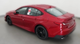 Toyota Camry SE (Natl) 2026