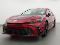Toyota Camry SE (Natl) 2026