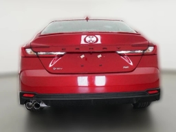 Toyota Camry SE (Natl) 2026