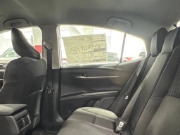 Toyota Camry LE (Natl) 2026