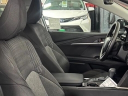 Toyota Camry LE (Natl) 2026