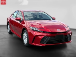 Toyota Camry LE (Natl) 2026