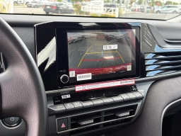 Toyota Camry LE (Natl) 2026