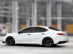 Toyota Camry Nightshade (Natl) 2026