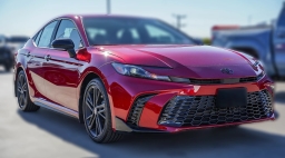 Toyota Camry SE (Natl) 2026