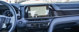 Toyota Camry SE (Natl) 2026