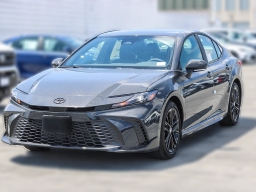 Toyota Camry SE (Natl) 2026