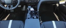 Toyota Camry SE (Natl) 2026