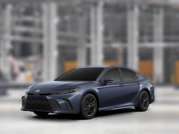 Toyota Camry SE (Natl) 2026