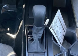 Toyota Camry LE (Natl) 2026