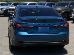 Toyota Camry LE (Natl) 2026