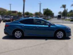 Toyota Camry LE (Natl) 2026
