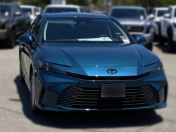 Toyota Camry LE (Natl) 2026