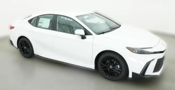 Toyota Camry SE (Natl) 2026