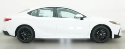 Toyota Camry SE (Natl) 2026